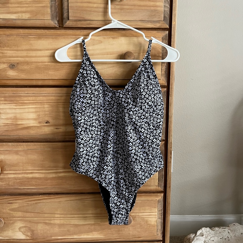 ASOS Swimsuit - Picture 3 of 7